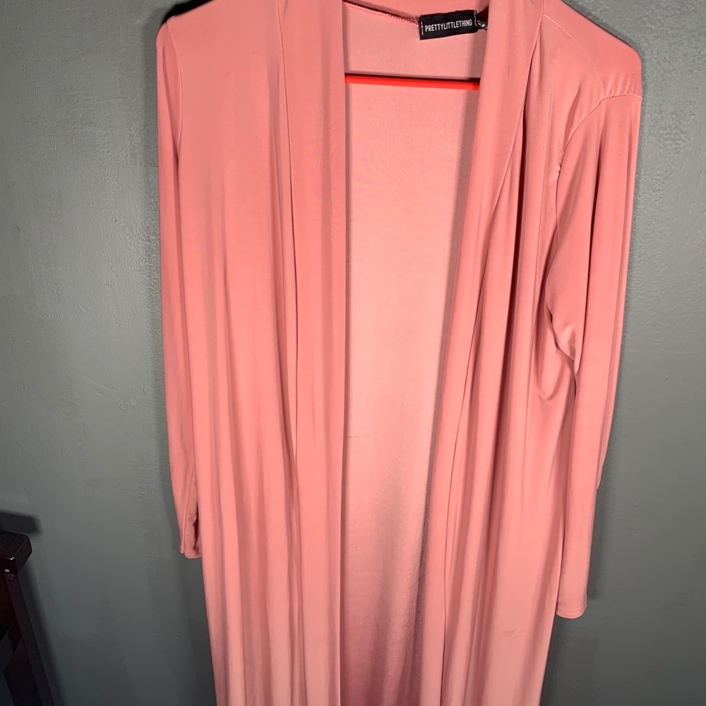 Pink Duster - Picture 3 of 4